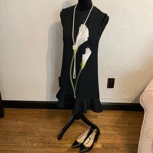 Graphic sleeveless shift dress